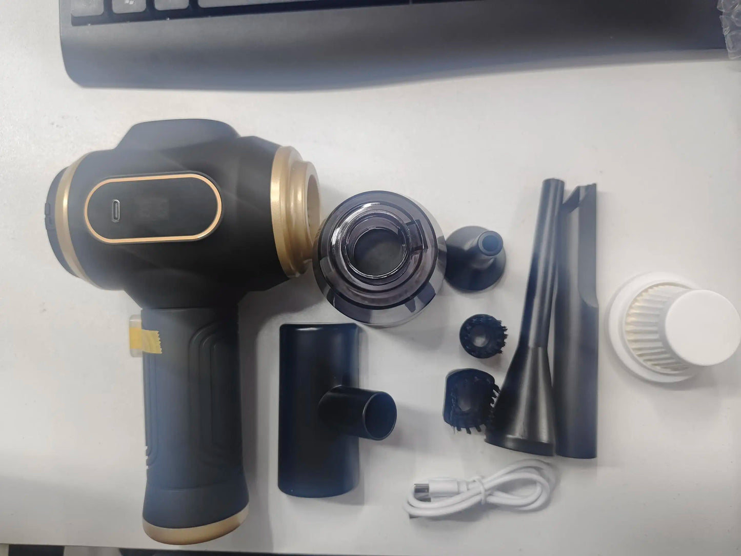 2-in-1 Cordless Car Vacuum